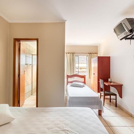 Oyo Hotel Vila Rica, Ribeirao Preto Bagian luar foto