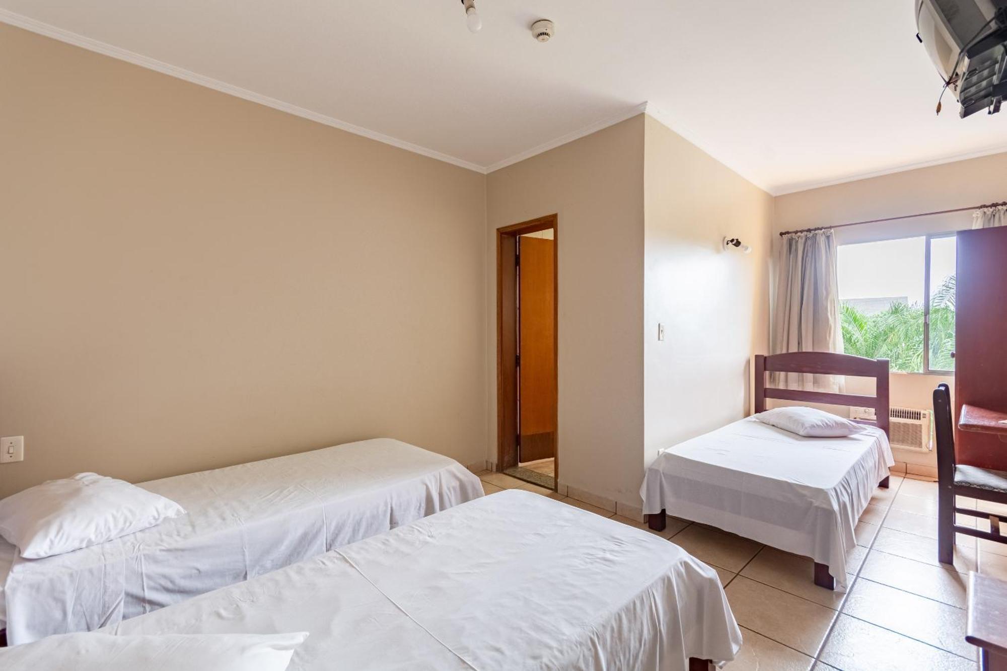 Oyo Hotel Vila Rica, Ribeirao Preto Bagian luar foto