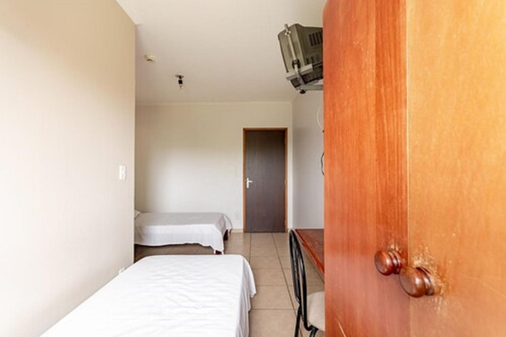 Oyo Hotel Vila Rica, Ribeirao Preto Bagian luar foto